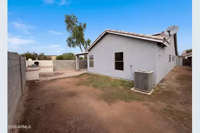 9729 W Cordes Road, Tolleson, AZ 85353 - Photo 7