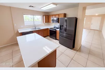 9729 W Cordes Road, Tolleson, AZ 85353 - Photo 9