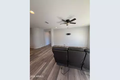 25692 N 161st Avenue, Surprise, AZ 85387 - Photo 11