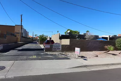 320 N 52nd Street, Phoenix, AZ 85008 - Photo 1