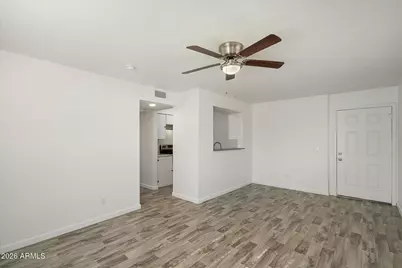 1346 E Mountain View Road #206, Phoenix, AZ 85020 - Photo 5