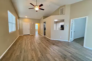 1425 S Lindsay Rd, Mesa, AZ 85204 - Photo 5