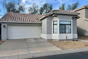 1425 S Lindsay Rd, Mesa, AZ 85204 - Photo 3