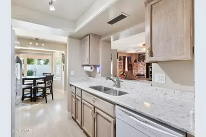 301 E Helena Drive, Phoenix, AZ 85022 - Photo 13
