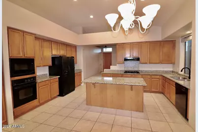 13614 N 12th Place, Phoenix, AZ 85022 - Photo 11