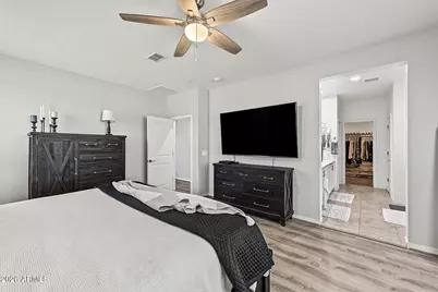 21385 W Palm Lane, Buckeye, AZ 85396 - Photo 13