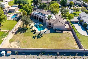 15444 E Pickett Ct, Gilbert, AZ 85298 - Photo 3
