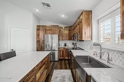 21911 N Backus Drive, Maricopa, AZ 85138 - Photo 13