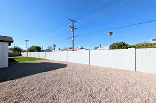 121 N Flint Cir, Mesa, AZ 85201 - Photo 57