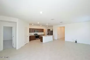 606 E Elm Ln, Avondale, AZ 85323 - Photo 9
