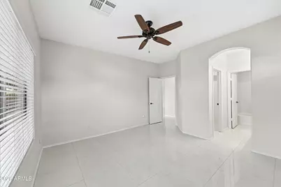 9832 E Flossmoor Circle, Mesa, AZ 85208 - Photo 13