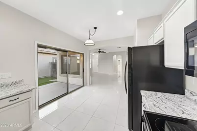 9832 E Flossmoor Circle, Mesa, AZ 85208 - Photo 5