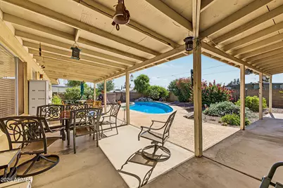 581 W Park Avenue, Chandler, AZ 85225 - Photo 25
