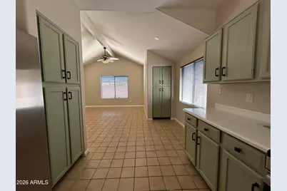 5943 W Drake Court, Chandler, AZ 85226 - Photo 15