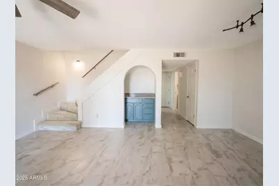 9185 W Century Drive, Arizona City, AZ 85123 - Photo 11