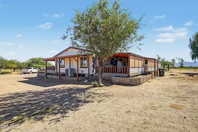 29048 N 255th Avenue, Wittmann, AZ 85361 - Photo 3
