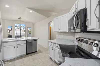 6661 W Aurora Drive, Glendale, AZ 85308 - Photo 9