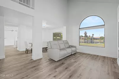 125 S Lakeview Boulevard, Chandler, AZ 85225 - Photo 9