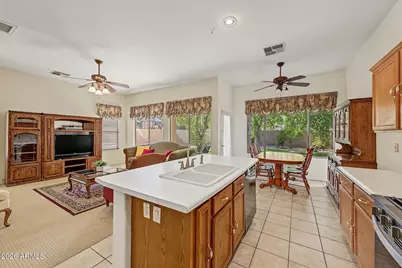 546 S Bahama Drive, Gilbert, AZ 85296 - Photo 15