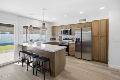 8014 N 42nd Avenue, Phoenix, AZ 85051 - Photo 7