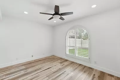 978 E Driftwood Drive, Tempe, AZ 85283 - Photo 7