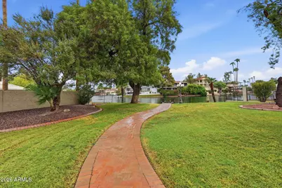 978 E Driftwood Drive, Tempe, AZ 85283 - Photo 19