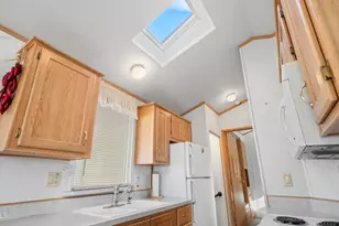813 Beryl Dr, Apache Junction, AZ 85120 - Photo 21