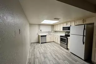 8122 N 33rd Ave, Phoenix, AZ 85051 - Photo 3