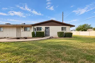 7113 W Minnezona Ave, Phoenix, AZ 85033 - Photo 1