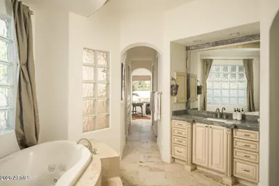 9215 N Invergordon Road, Paradise Valley, AZ 85253 - Photo 15
