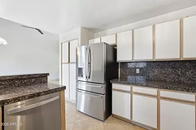 11230 W Calle De La Luna Street, Phoenix, AZ 85037 - Photo 9