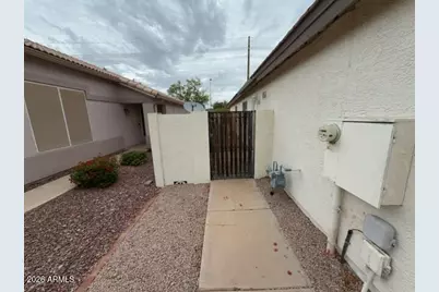 172 W Shannon Street, Gilbert, AZ 85233 - Photo 15
