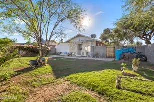 2341 N Edgemere St, Phoenix, AZ 85006 - Photo 25