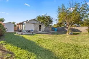 2341 N Edgemere St, Phoenix, AZ 85006 - Photo 23