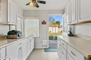 2341 N Edgemere St, Phoenix, AZ 85006 - Photo 11