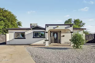 7715 W Crittenden Ln, Phoenix, AZ 85033 - Photo 7