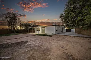 7715 W Crittenden Ln, Phoenix, AZ 85033 - Photo 35