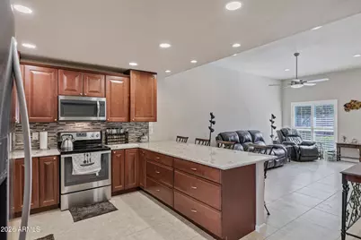 13093 N 100th Drive, Sun City, AZ 85351 - Photo 7
