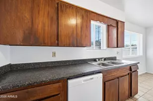 3643 W Dunlap Ave, Phoenix, AZ 85051 - Photo 7