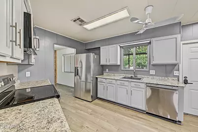 25424 S Montana Avenue, Sun Lakes, AZ 85248 - Photo 13