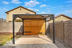21610 W Ashleigh Marie St, Buckeye, AZ 85326 - Photo 9