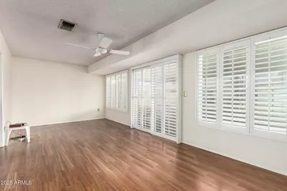 10404 W Kingswood Circle, Sun City, AZ 85351 - Photo 13
