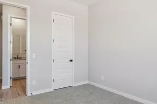 2611 W Satinwood Dr, Phoenix, AZ 85045 - Photo 11