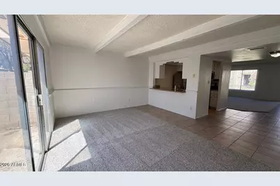 5701 N 44th Avenue, Glendale, AZ 85301 - Photo 7