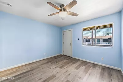 3025 N 32nd Street #Apt 55, Phoenix, AZ 85018 - Photo 3