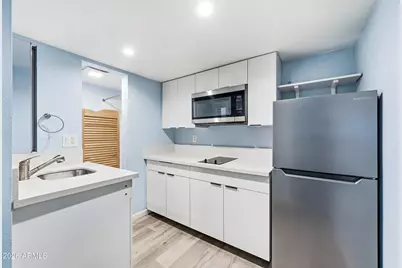 3025 N 32nd Street #Apt 55, Phoenix, AZ 85018 - Photo 5