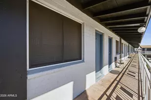 3025 N 32nd St, Phoenix, AZ 85018 - Photo 1