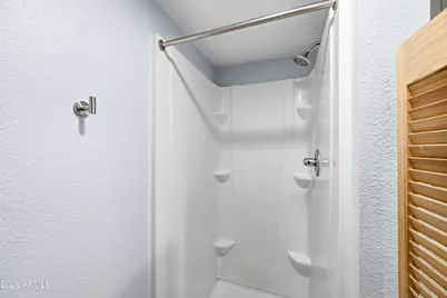 3025 N 32nd Street #Apt 6, Phoenix, AZ 85018 - Photo 9