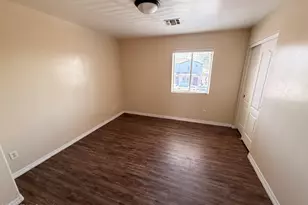 17402 N 19th Ave, Phoenix, AZ 85023 - Photo 9