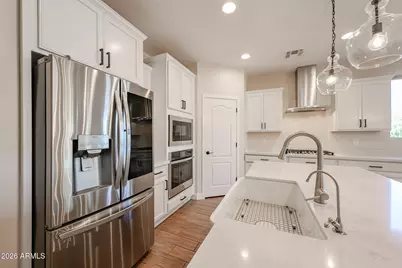 5121 N 81st Avenue, Glendale, AZ 85303 - Photo 13